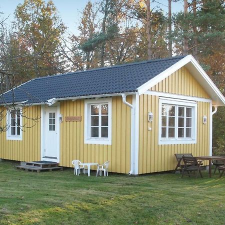 Gorgeous Home In Silverdalen With Kitchen Екстер'єр фото